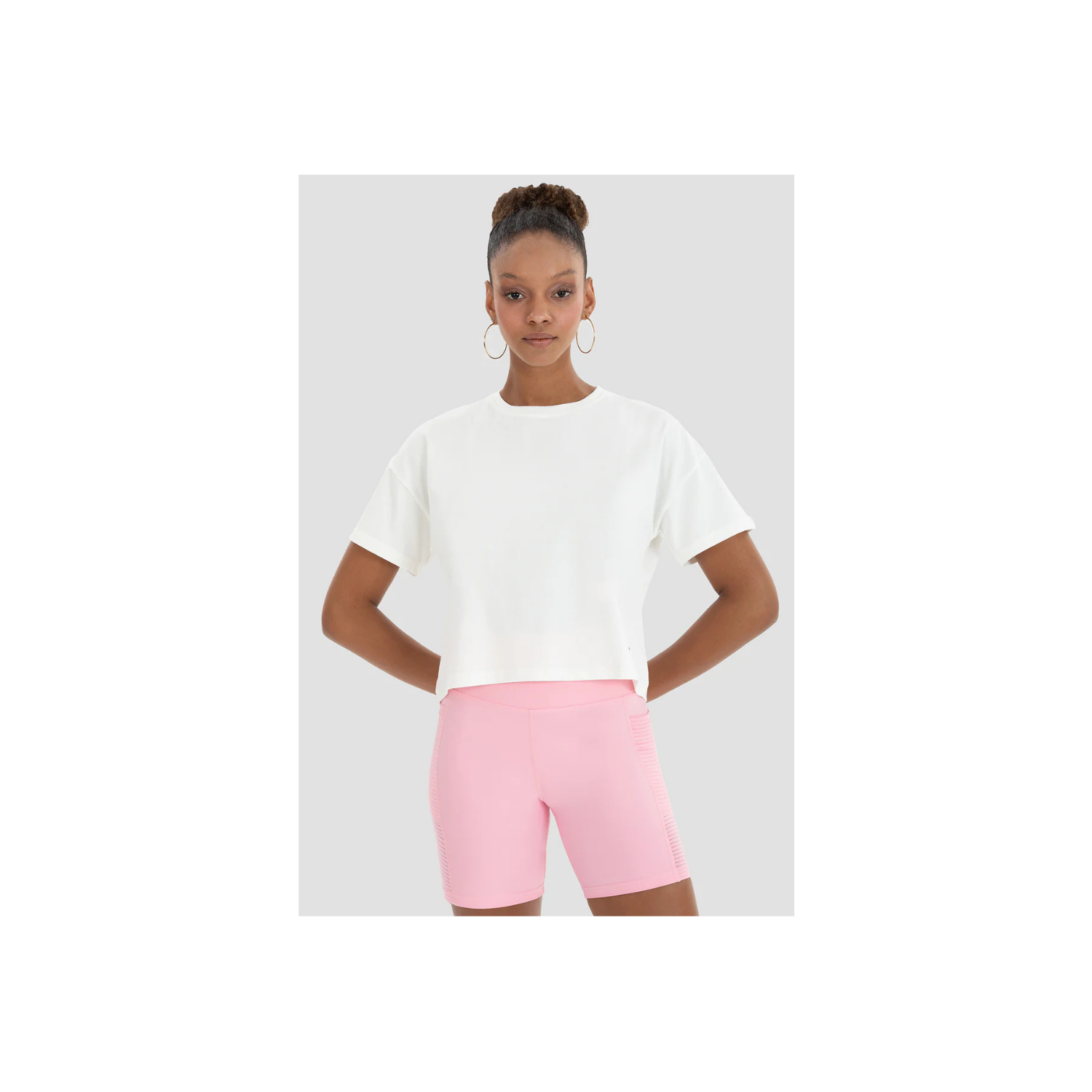 Lily Oversize Crop Tişört