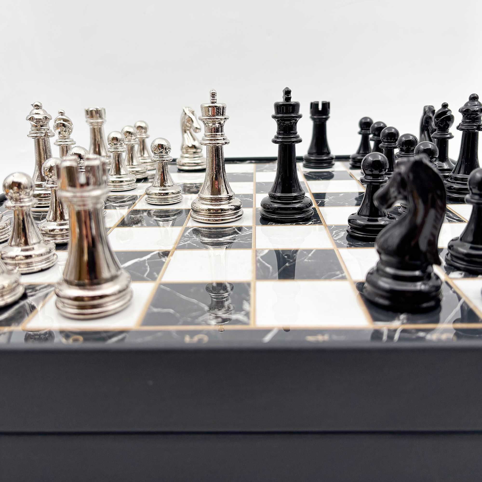 Ahşap Satranç Takımı Siyah Gümüş Metal Taşlı MERKP25S - 15