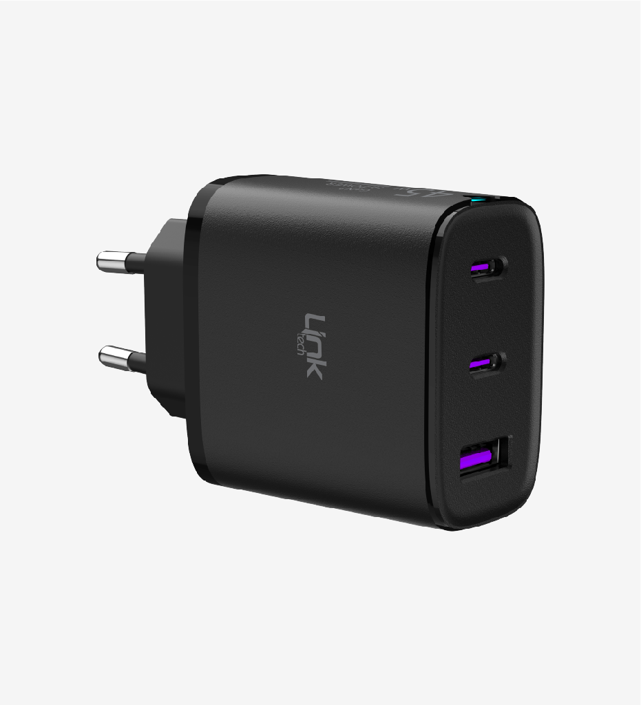 C317 Safe 3 Ports 45W Fast Charger Adapter - 4