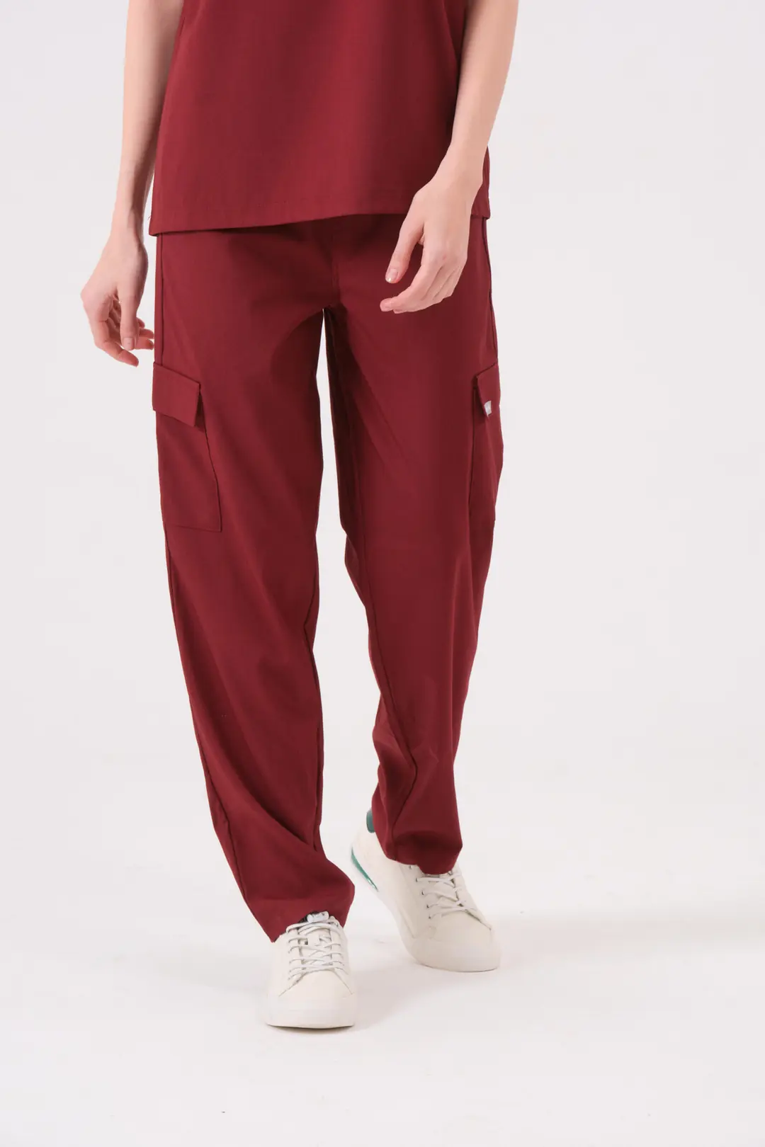 CECELIA - BORDO KADIN ALT ÜNİFORMA