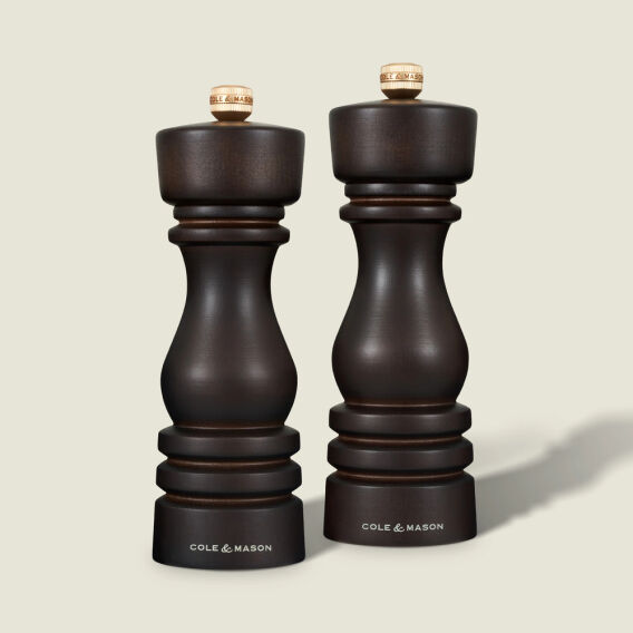 Cole & Mason London Çikolata Renkli Ahşap Tuz ve Biber Değirmenleri 180mm