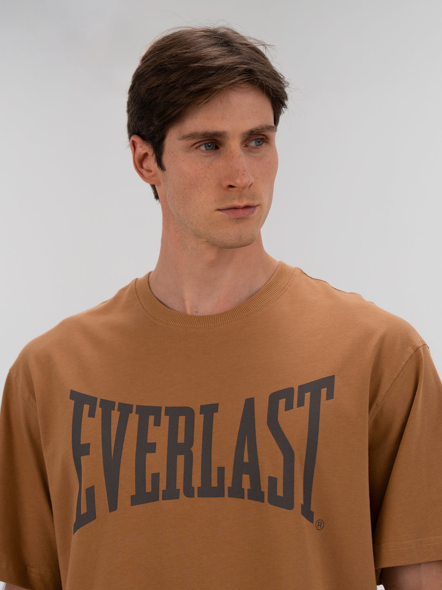 Ever Classics Comfort Logo Koyu Bej Erkek Tişört - 5