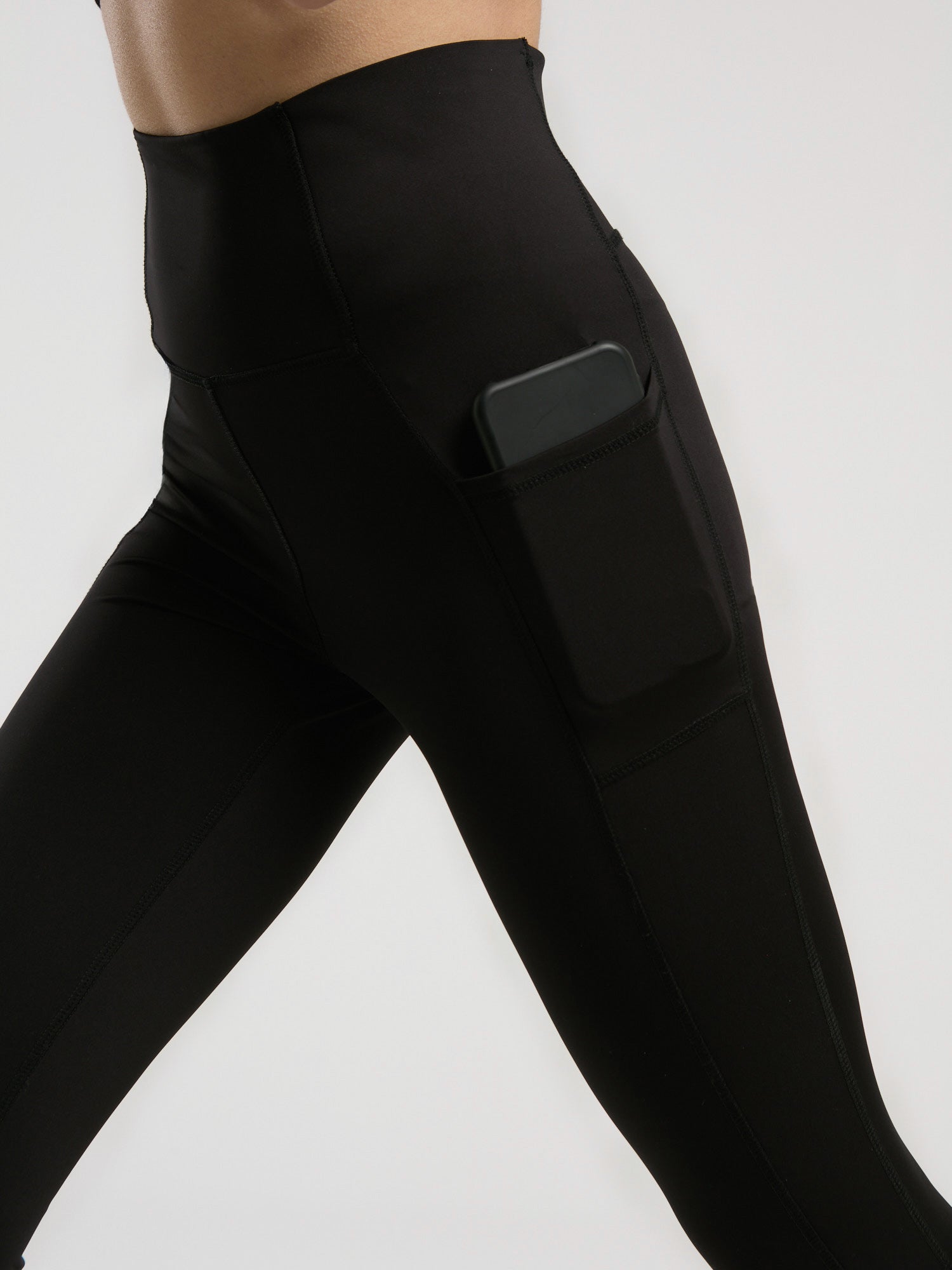Everfit Training Essentials Siyah Kadın 7/8 Cepli Tayt - 6