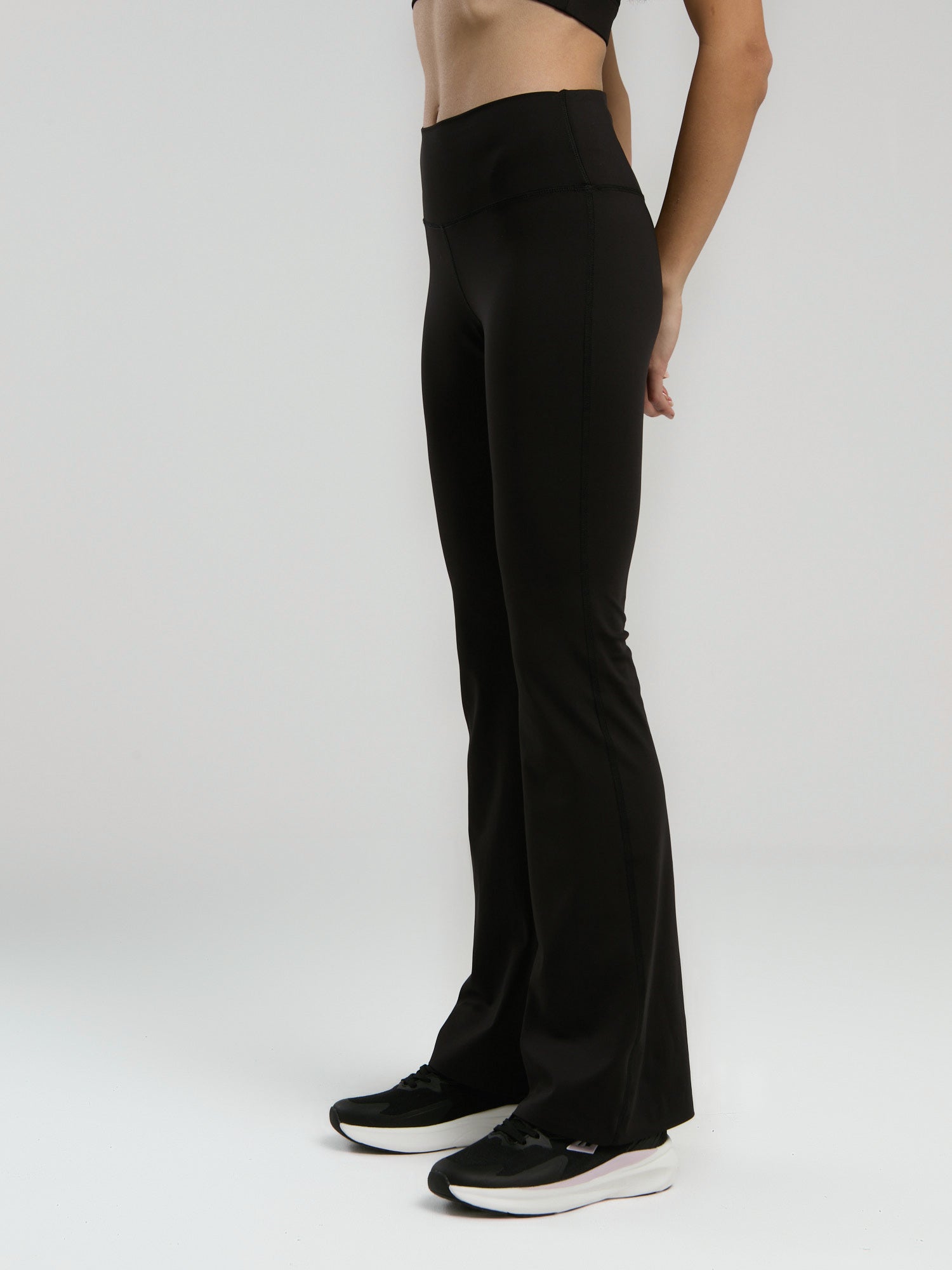 Everfit Training Essentials Siyah Kadın Flare Tayt - 4