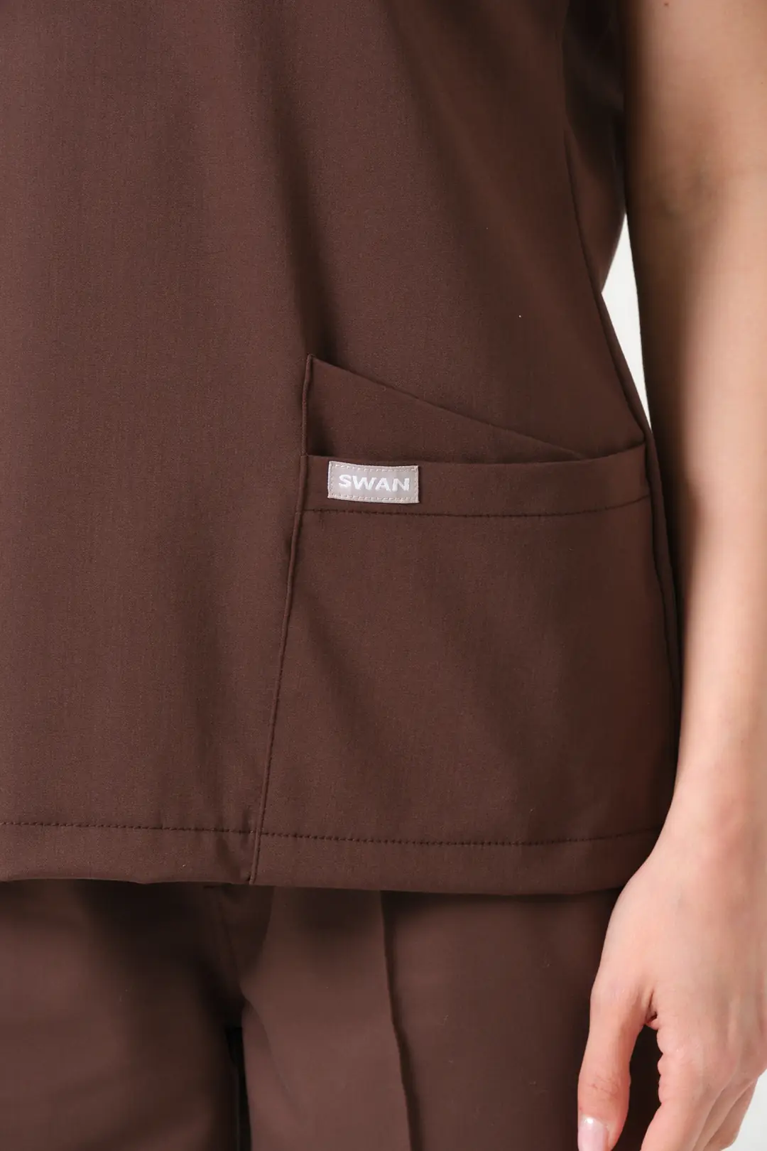 KAHVERENGİ -SAĞLIK ÇALIŞANLARI ÜST ÜNİFORMA (ELITE) - 4