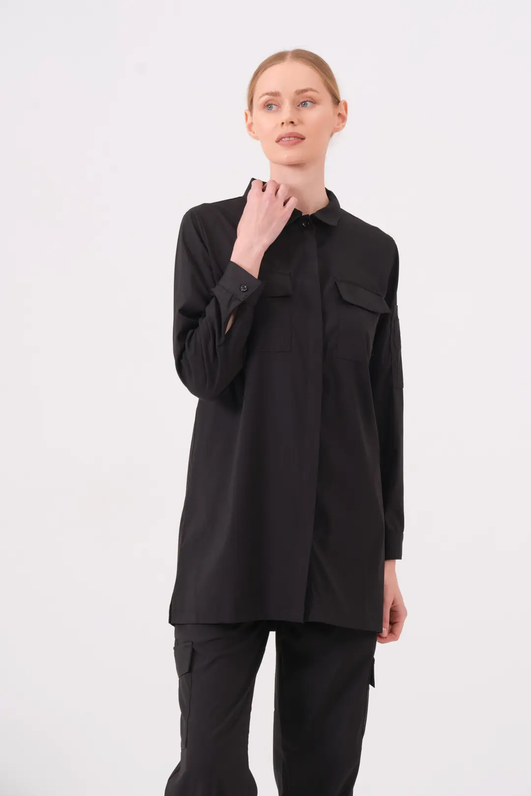 LAURA - SİYAH KADIN TESETTÜR ÜST ÜNİFORMA