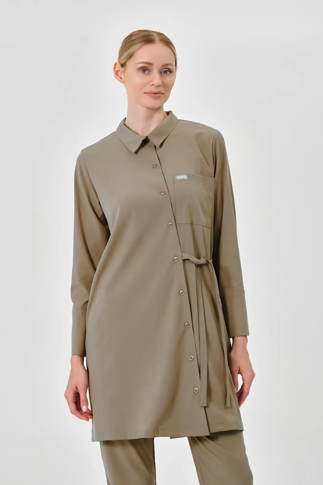 LUNA - BEJ KADIN TESETTÜR ÜST ÜNİFORMA