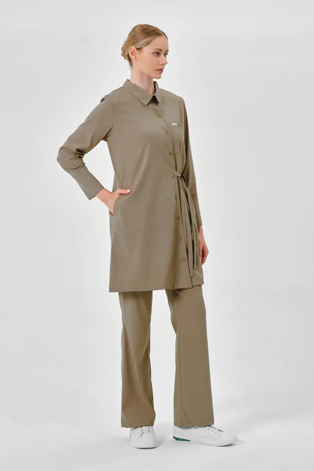 LUNA - BEJ KADIN TESETTÜR ÜST ÜNİFORMA - 8