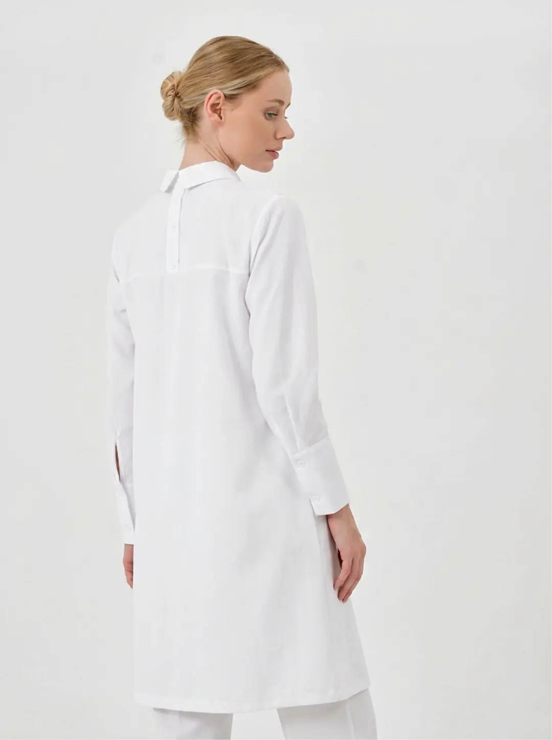 LUNA -  BEYAZ KADIN TESETTÜR ÜST ÜNİFORMA - 3