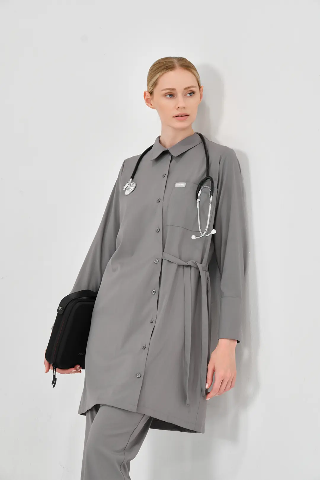 LUNA - GRİ KADIN TESETTÜR ÜST ÜNİFORMA