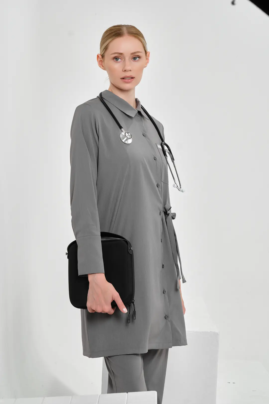 LUNA - GRİ KADIN TESETTÜR ÜST ÜNİFORMA - 4