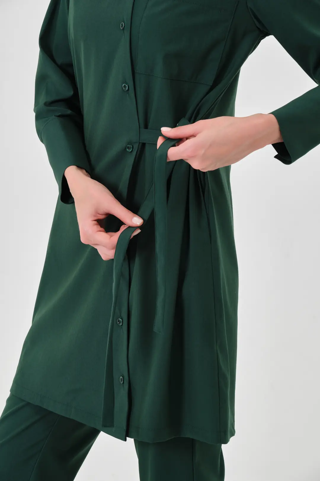 LUNA - YEŞİL KADIN TESETTÜR ÜST ÜNİFORMA - 4