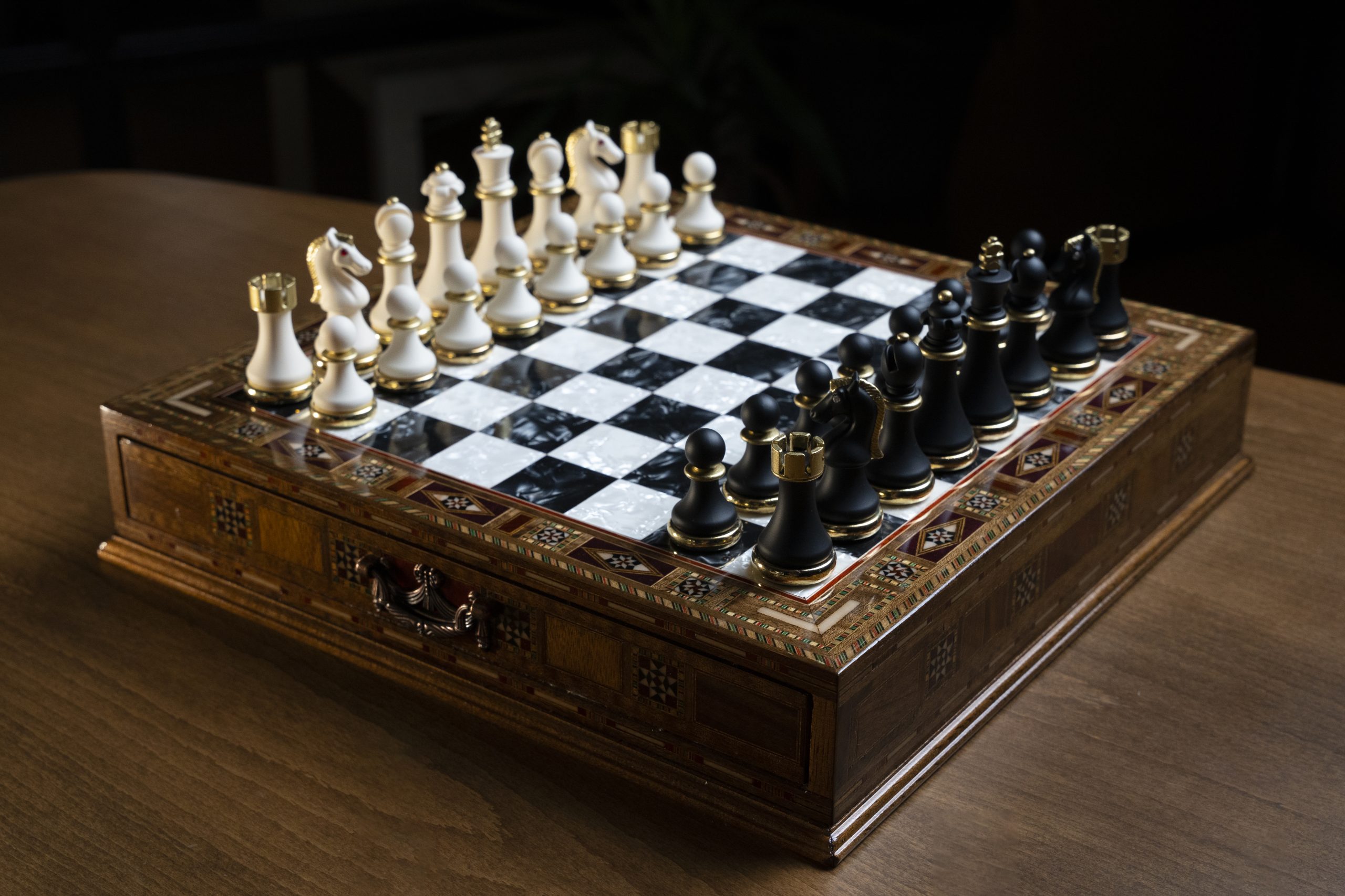 Luxury Chess Set Storage SCP38S - 24
