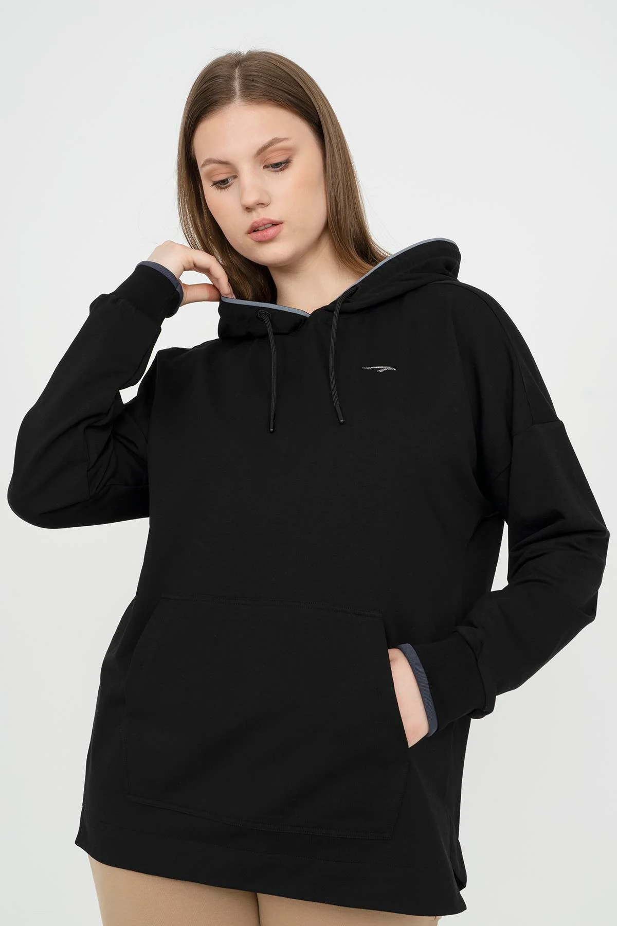 Maraton Büyük Beden Kadın Kapüşonlu Siyah Sweatshirt - 4