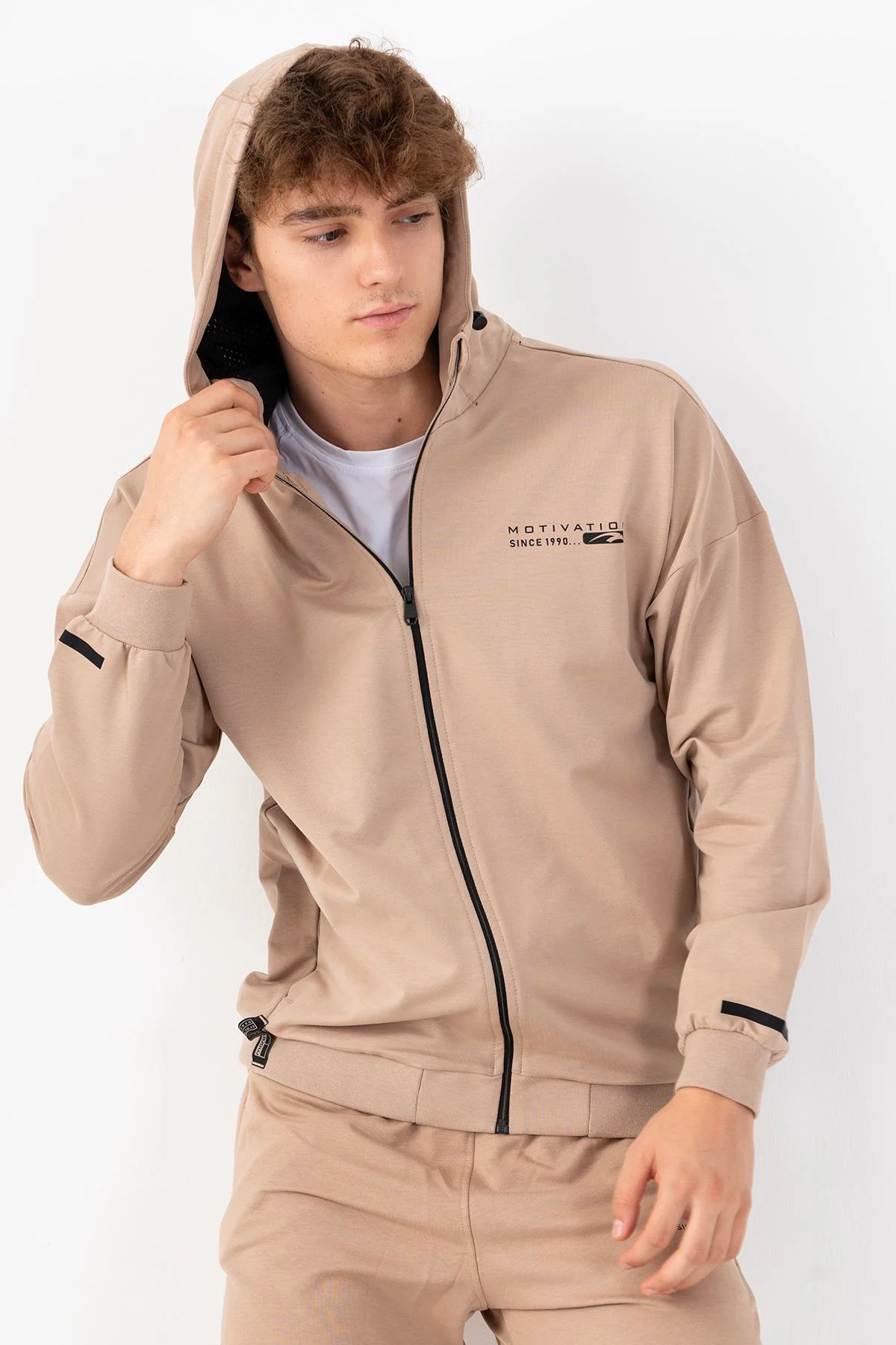 Maraton Comfort Erkek Kapüşonlu Açık Vizon Eşofman Üstü - 4