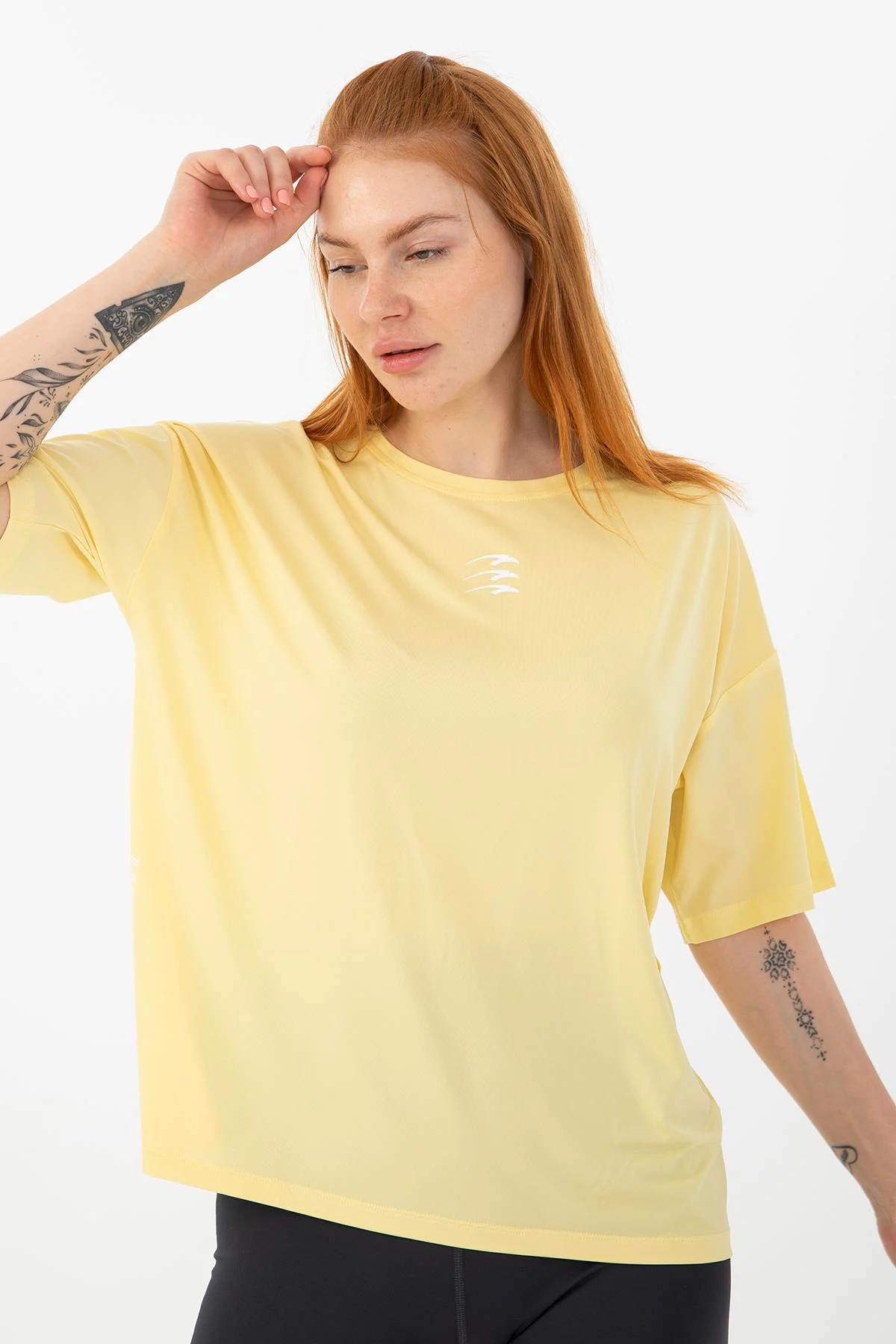 Maraton Comfort Kadın Bisiklet Yaka Açık Sarı T-shirt - 4