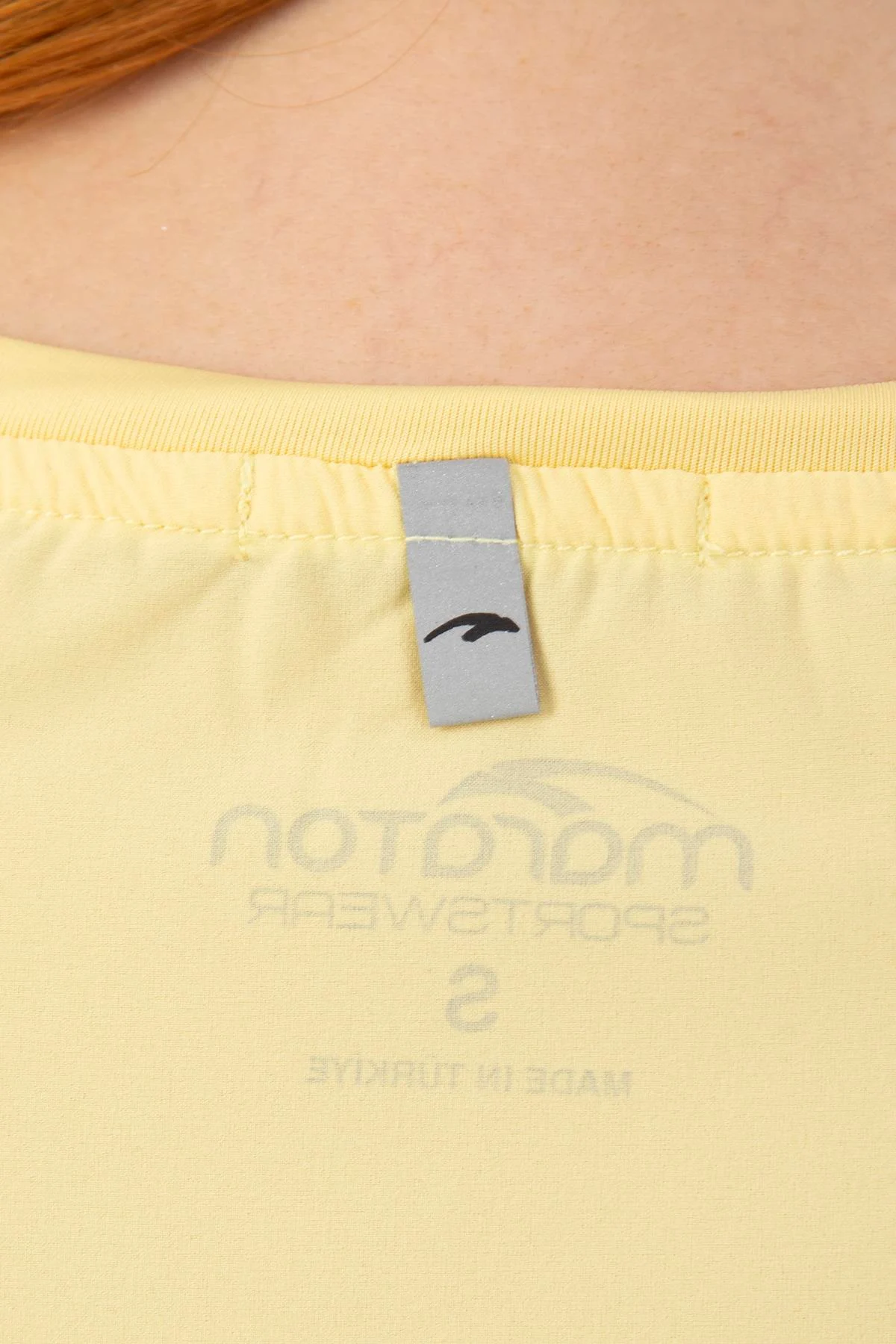 Maraton Comfort Kadın Bisiklet Yaka Açık Sarı T-shirt - 8
