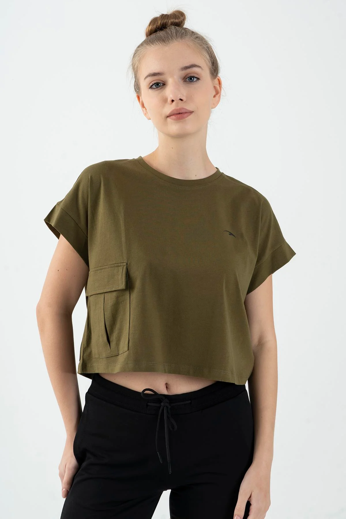 Maraton Comfort Kadın Bisiklet Yaka Zeytin Crop Top