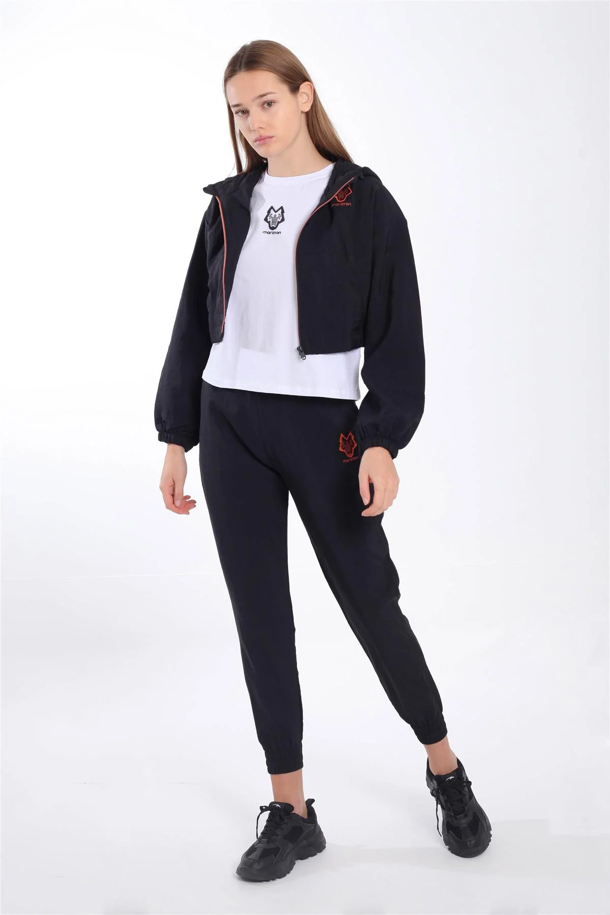 Maraton Comfort Kadın Kapüşonlu Siyah Crop Top - 5