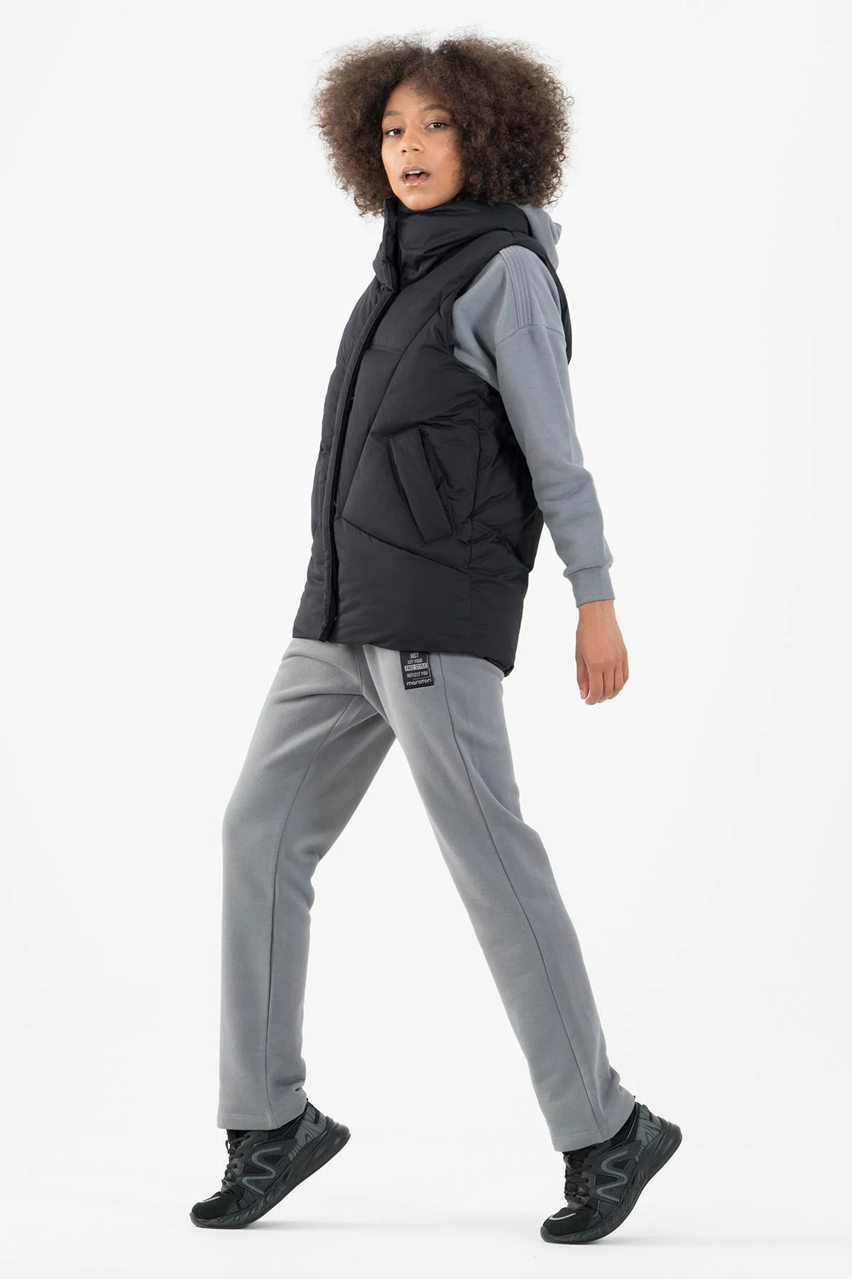 Maraton Oversize Kadın Dik Yaka Siyah Yelek - 5