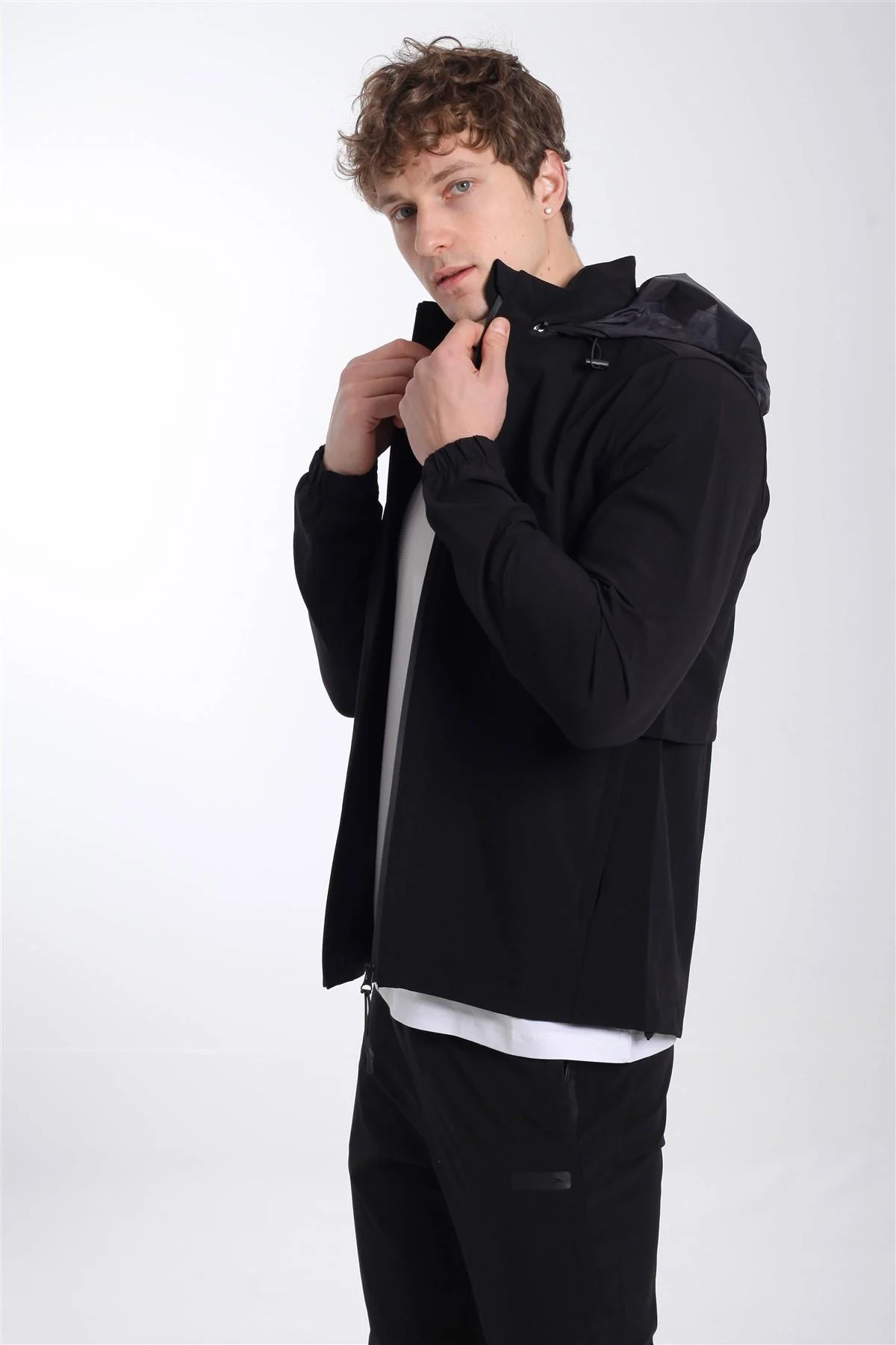 Maraton Regular Erkek Çıkma Kapüşonlu Siyah Yağmurluk - 4