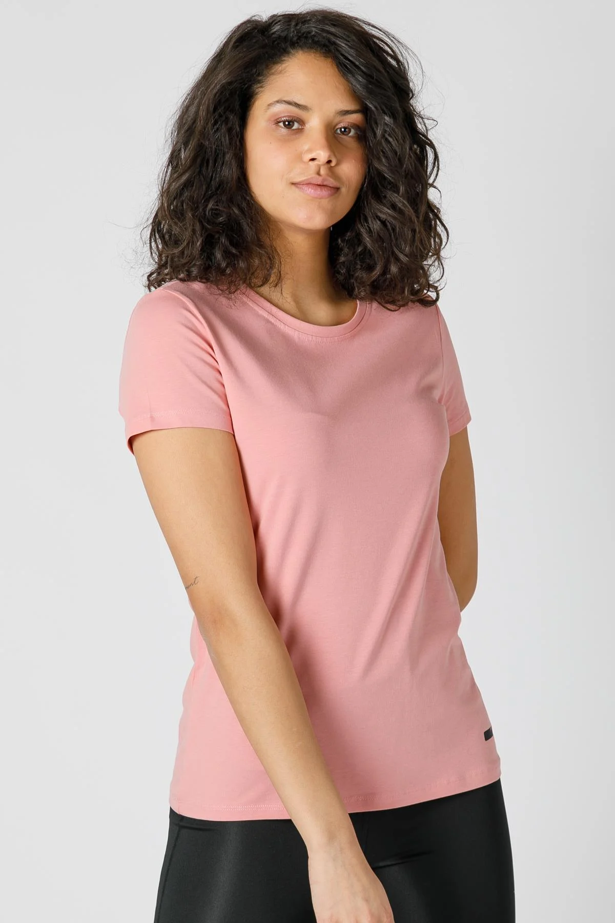 Maraton Regular Kadın Bisiklet Yaka Gül T-shirt