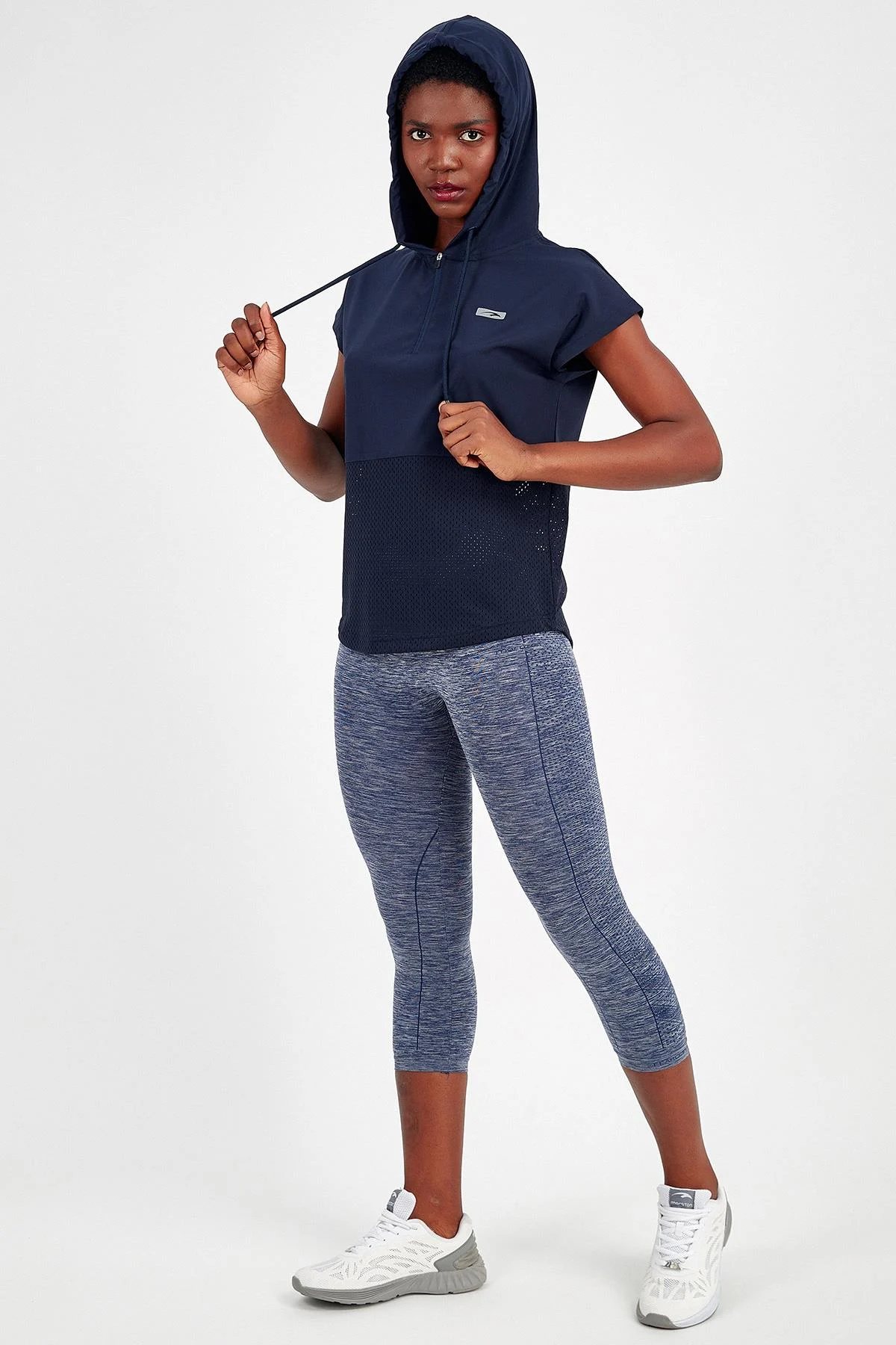 Maraton Regular Kadın Kapüşonlu Açık Lacivert- T-shirt - 4