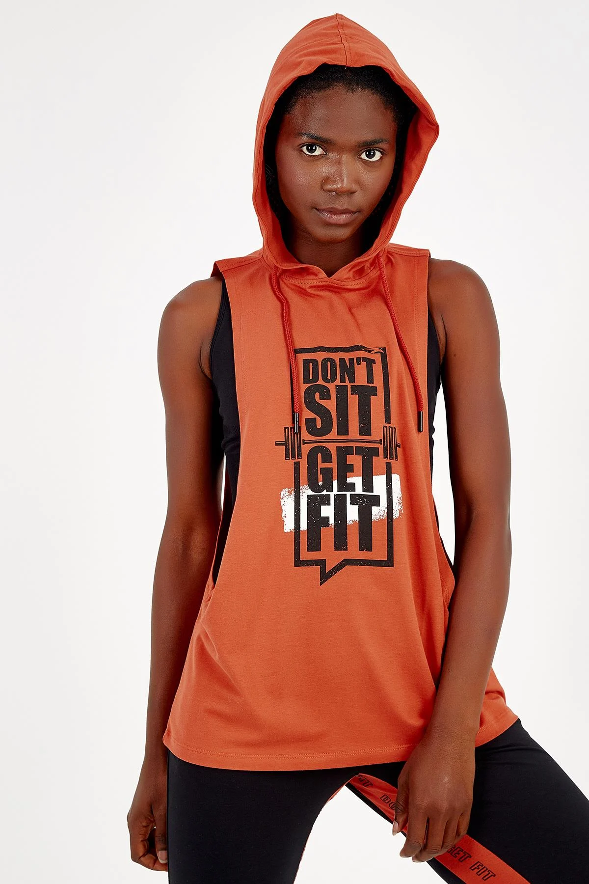 Maraton Regular Kadın Kapüşonlu Kiremit Atlet - 4