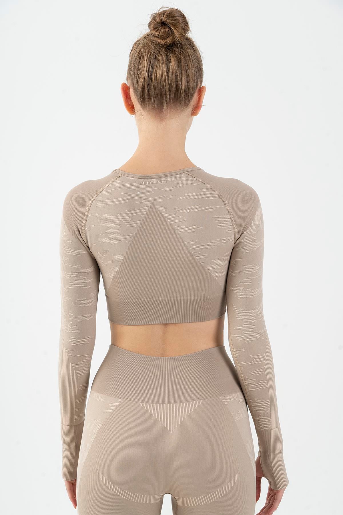 Maraton SlimFit Kadın Bisiklet Yaka Açık Vizon Crop Top - 3