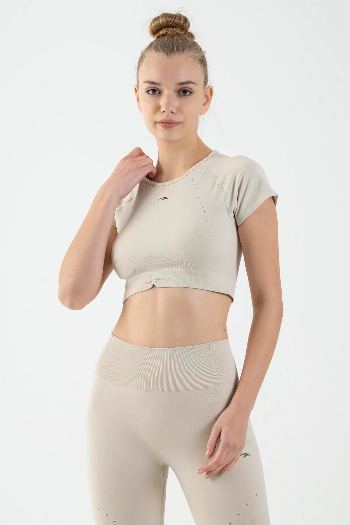 Maraton SlimFit Kadın Bisiklet Yaka Bej- Crop Top - 4