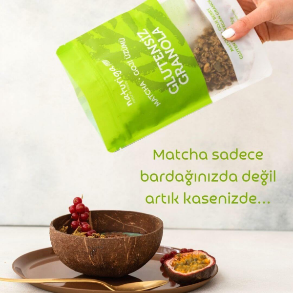 Naturiga Matcha & Cranberry Granola  250 gr - 3