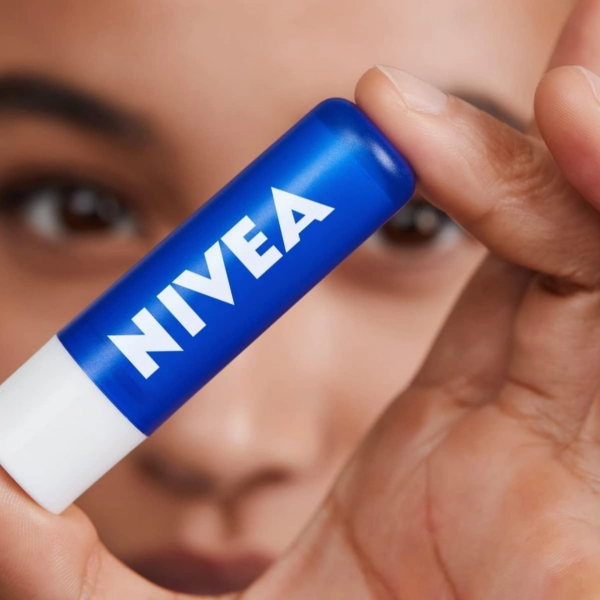 Nivea Original Care Dudak Bakım Kremi  4,8 gr - 3