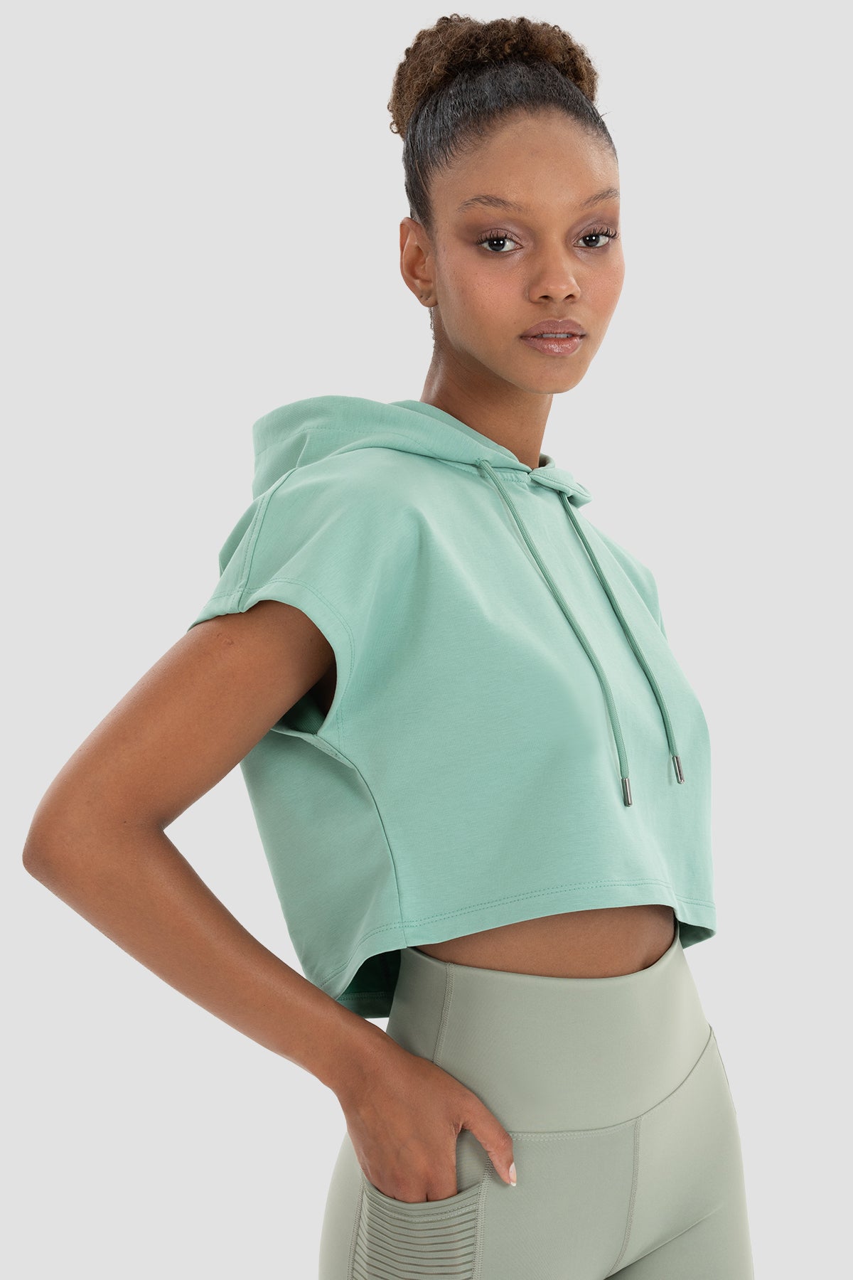 Alice Kapüşonlu Kısa Kollu Açık Yeşil Crop Sweatshirt - 3