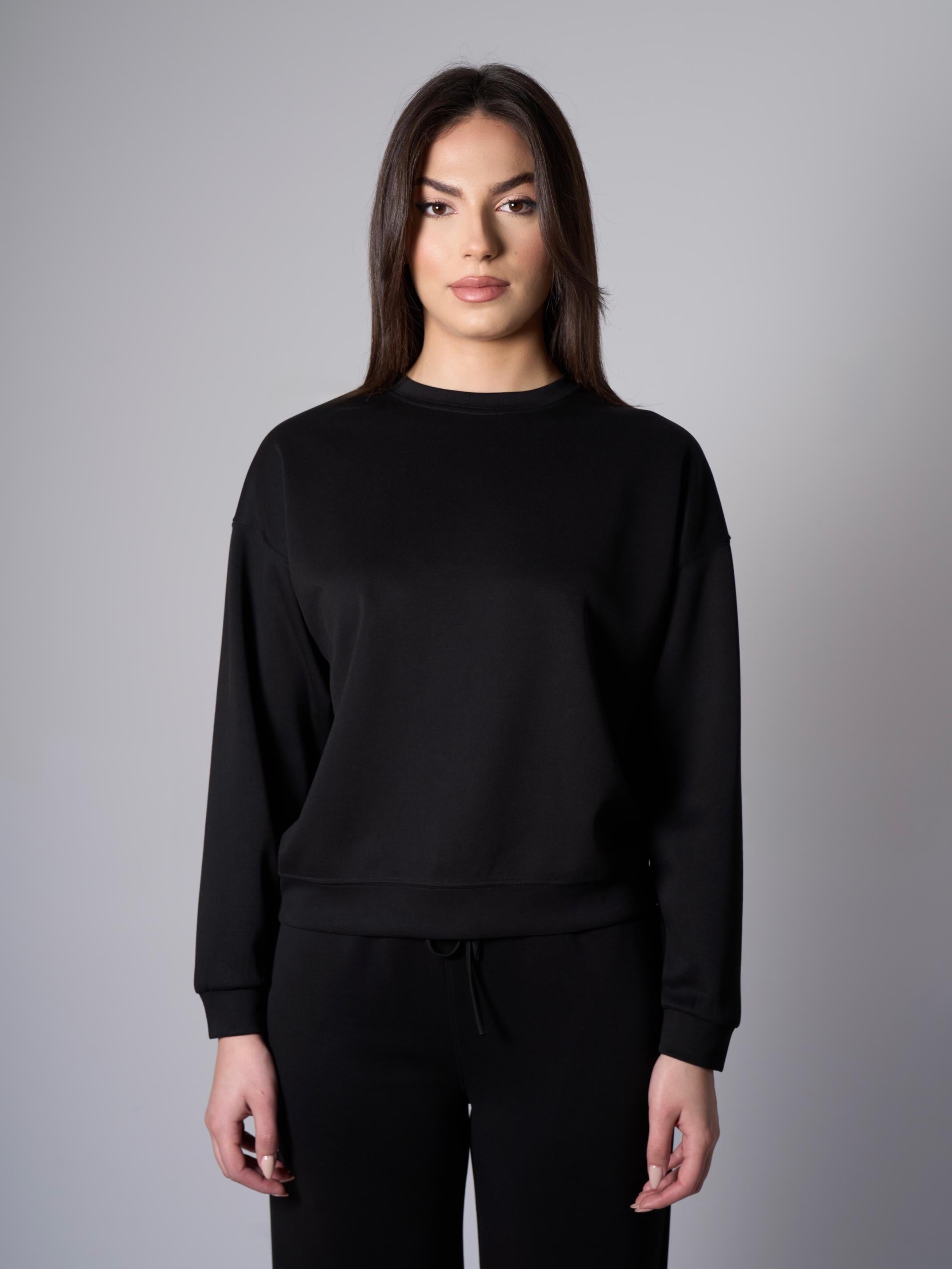 Cleo Yanları Yırtmaçlı Modal Bisiklet Yaka Siyah Sweatshirt