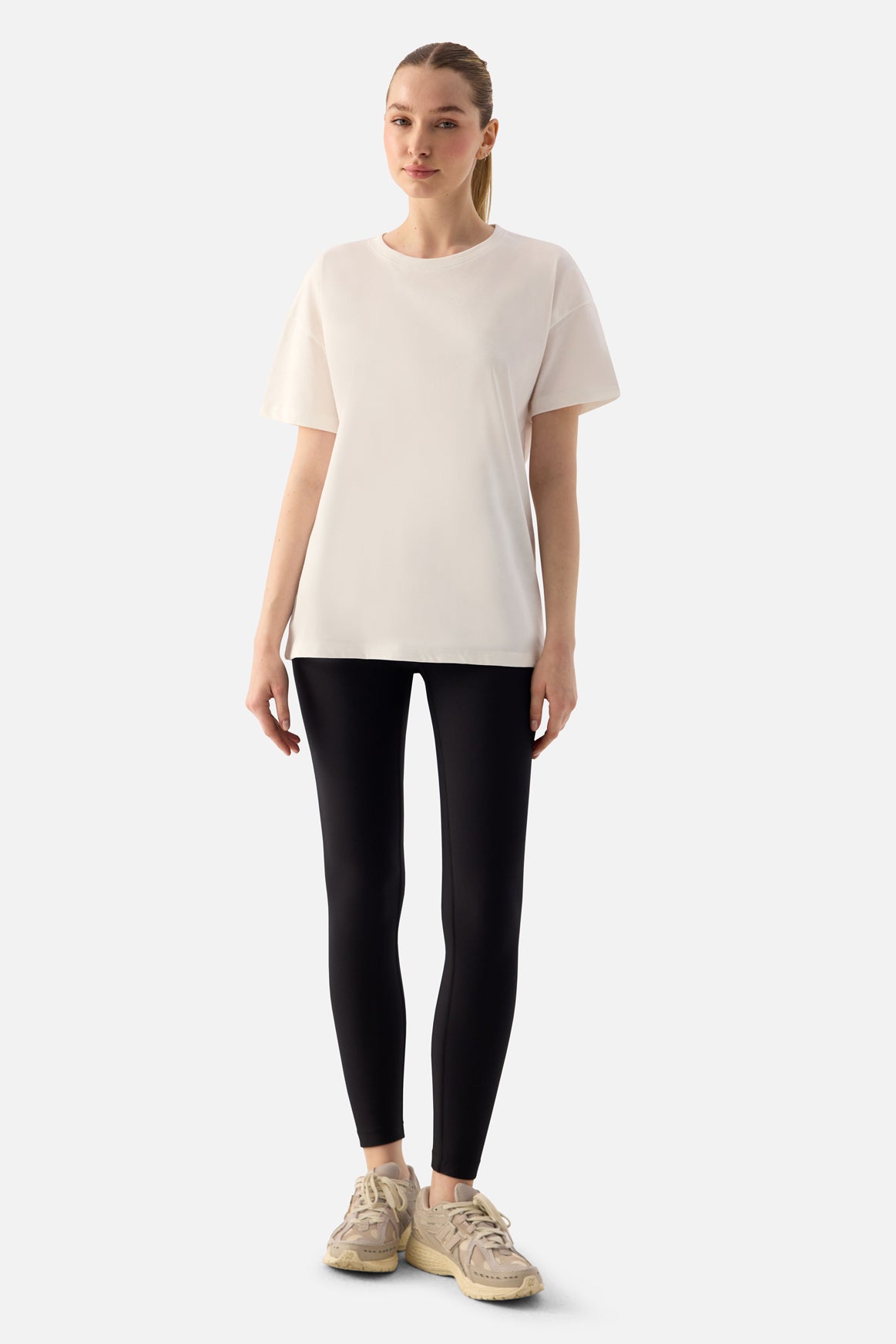 Elora Rahat Kalıp Oversize Krem Tişört - 3