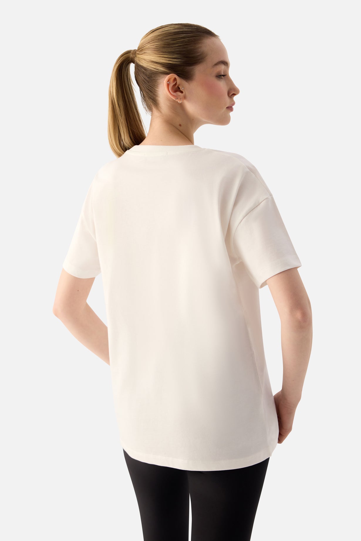 Elora Rahat Kalıp Oversize Krem Tişört - 5