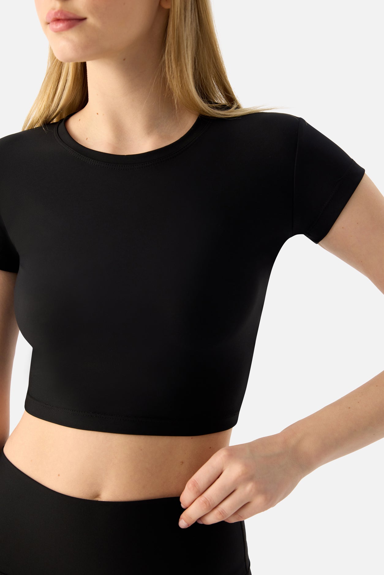 Melina Kısa Kol Siyah Crop Top - 5