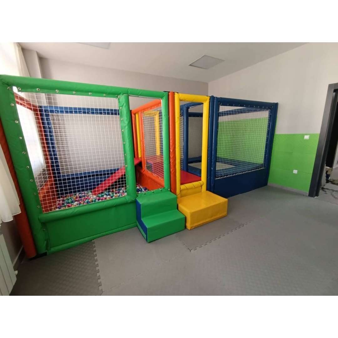 Top Havuzu ve Trambolin Oyun Alanı Maxi - 2
